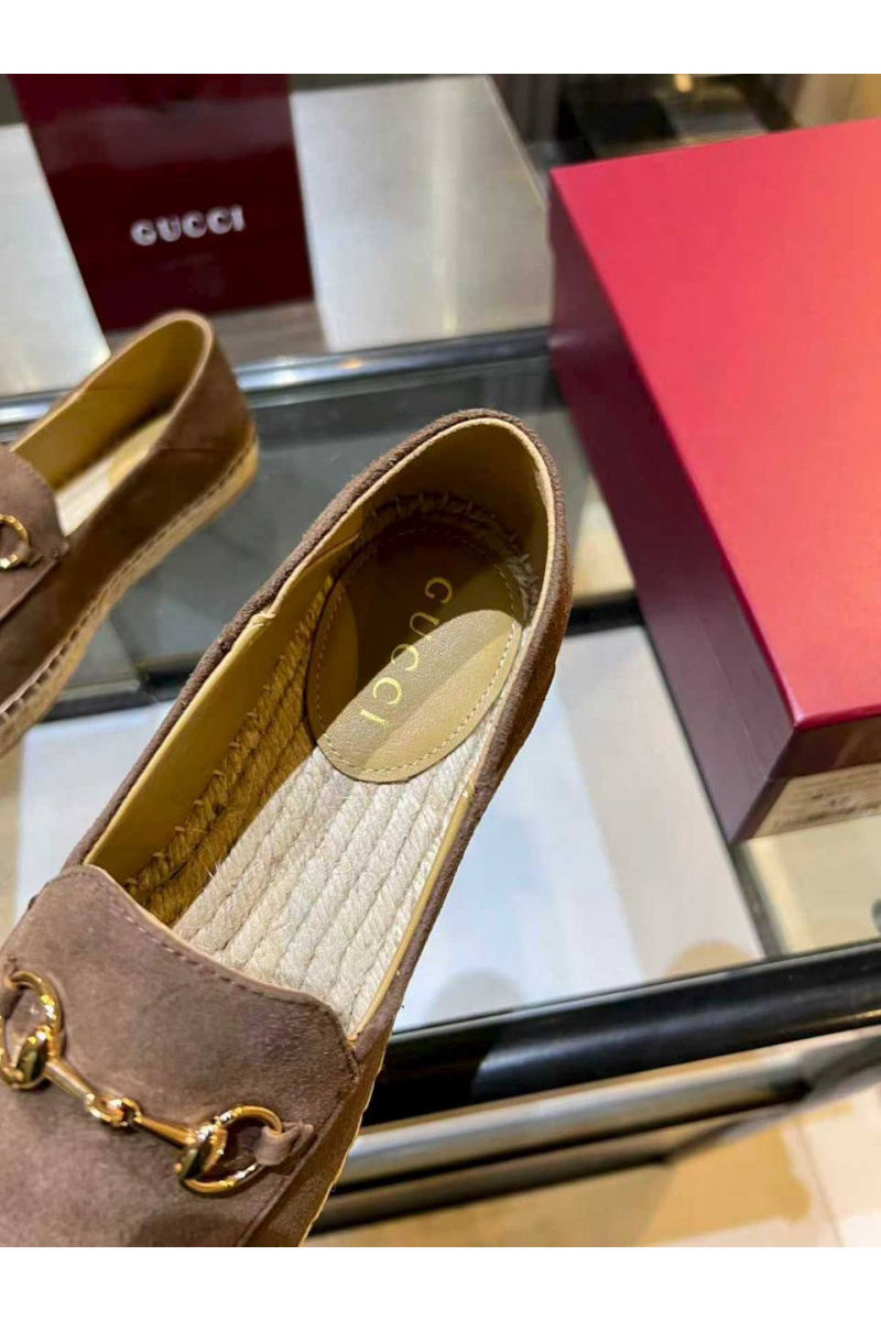 Gucci Женские замшевые лоферы GG Horsebit premium