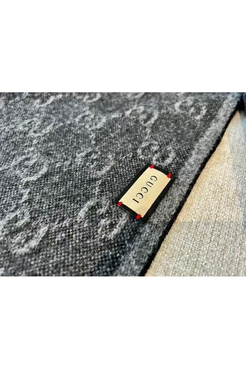 Gucci Шарф GG premium 190x37 см