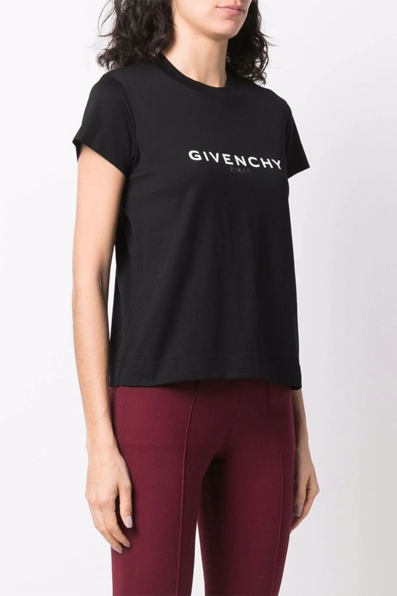Givenchy Женская футболка reversal logo-print - Black
