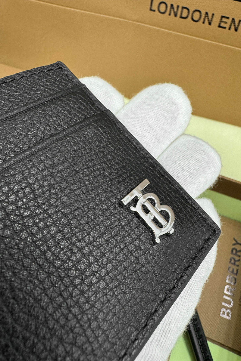 Burberry Кожаный кардхолдер Premium 10x7 см