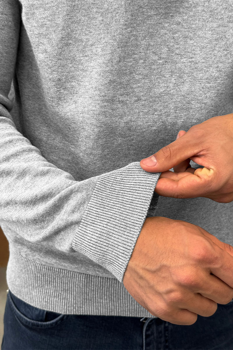 Hugо Воss Мужской джемпер серого цвета