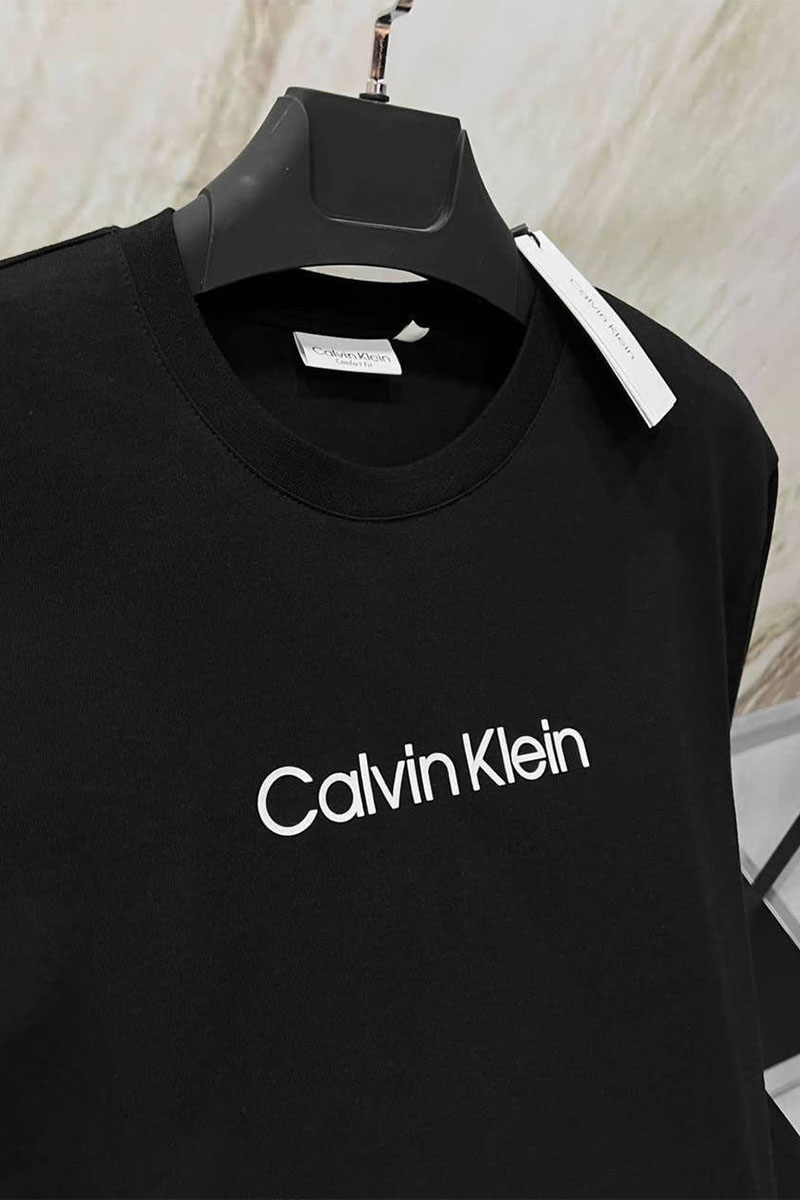 Calvin Klein Мужская чёрная футболка logo-print 