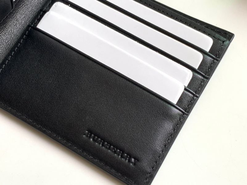 Burberry Кожаный кошелёк Premium 11x10 см