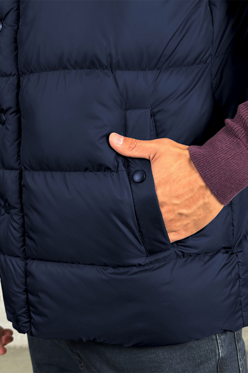 Hugо Воss Мужской жилет тёмно-синего цвета 