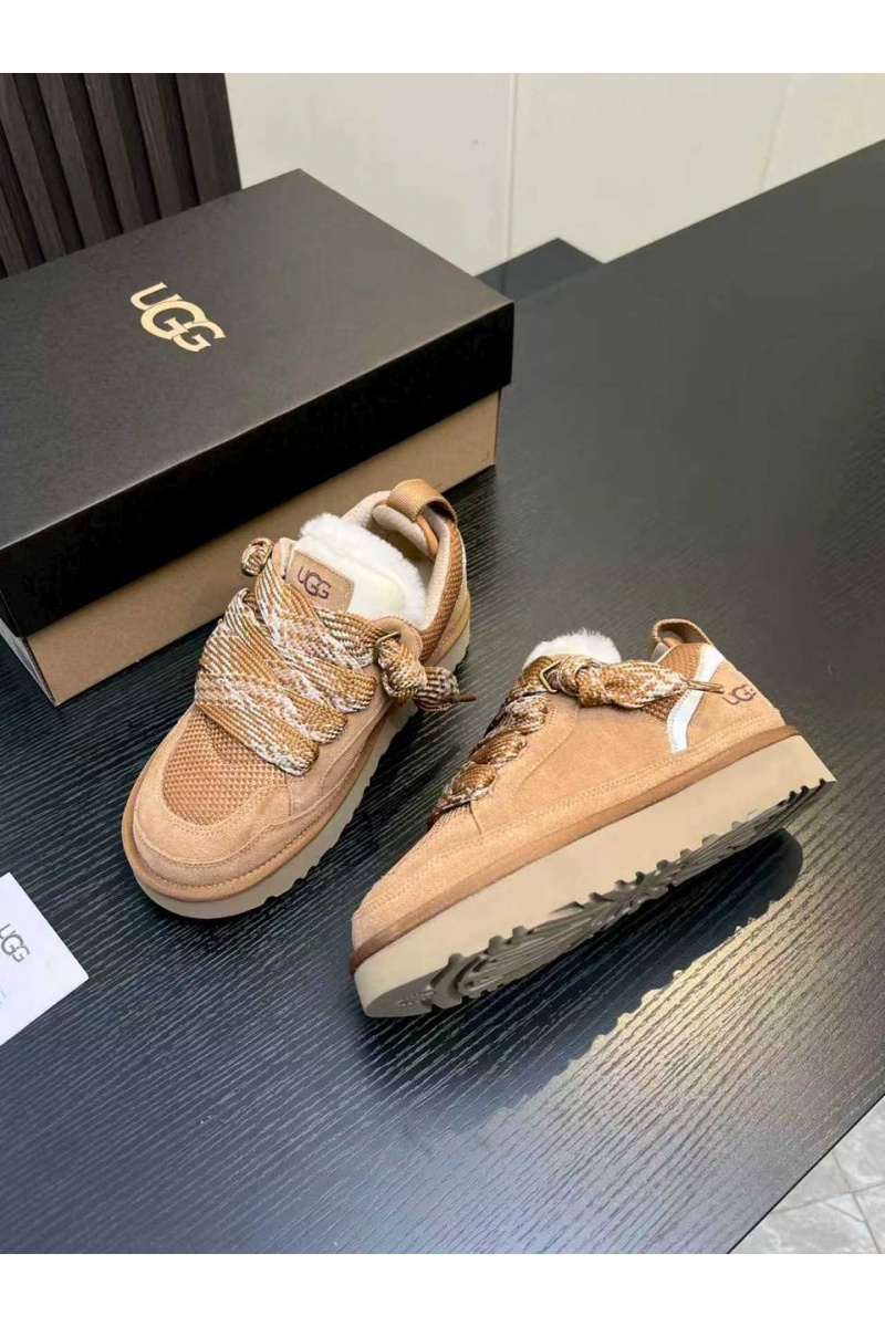 UGG Женские замшевые ботинки UGG Lowmel