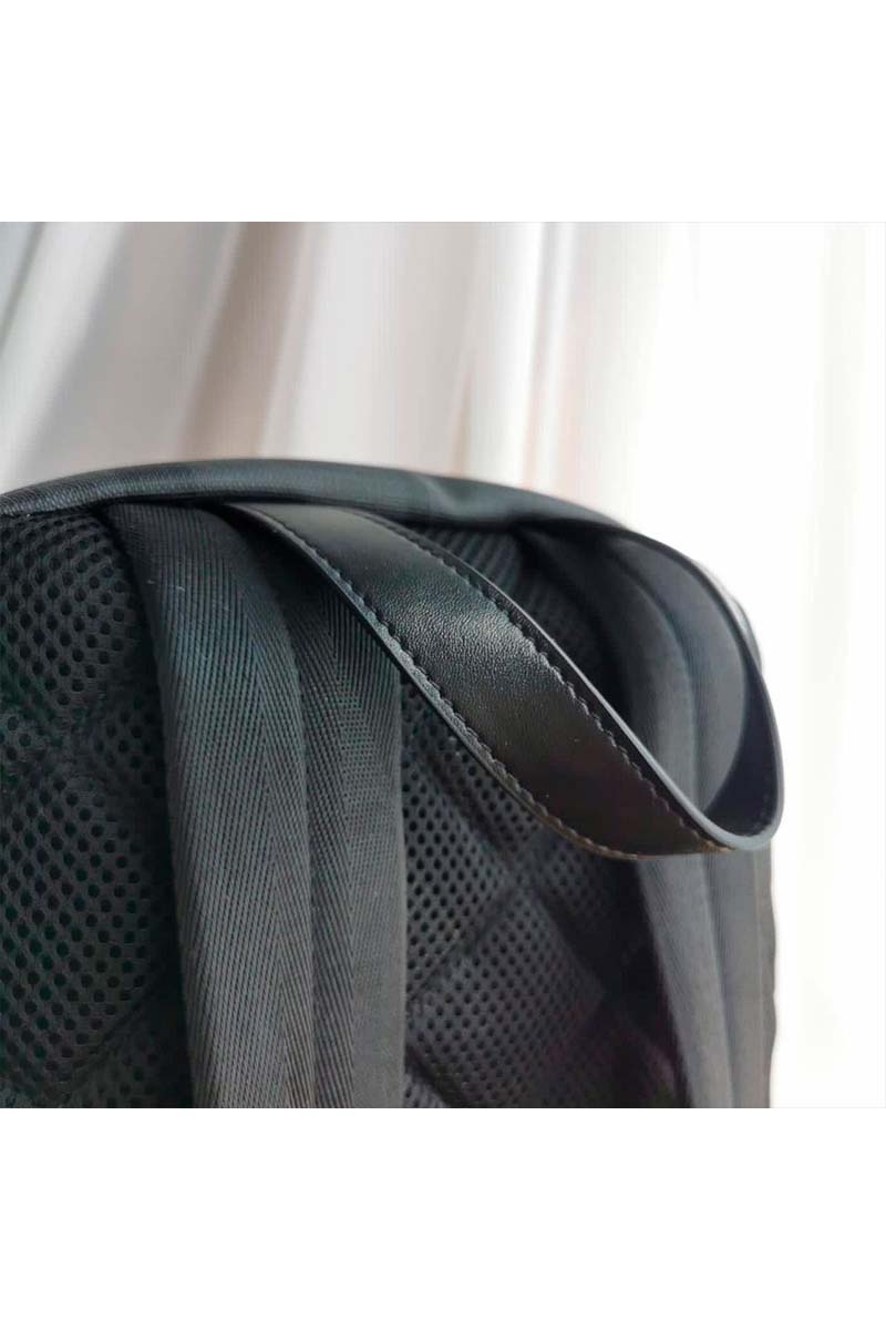 Burberry Кожаный рюкзак London Check 43x30 см