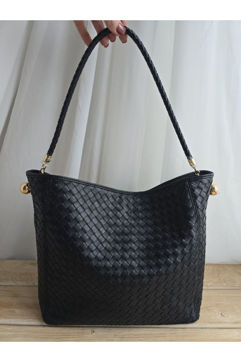 Bottega Veneta Кожаная сумка 33x26 см