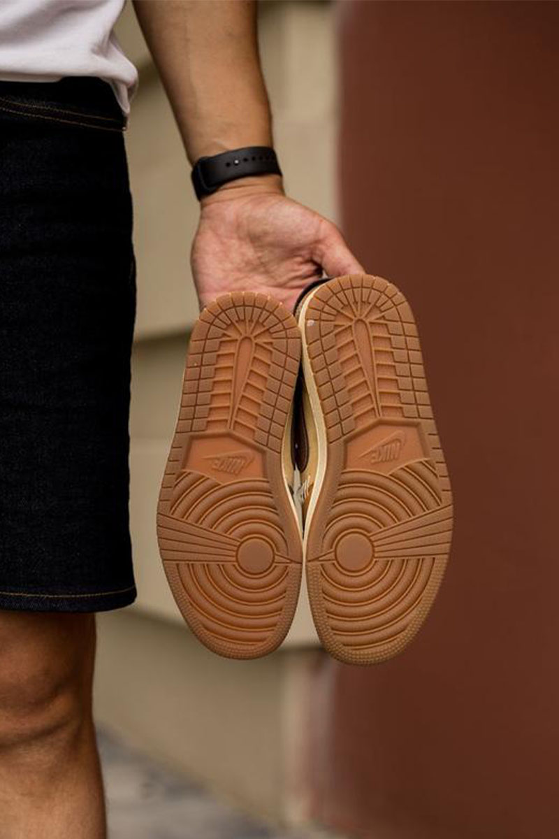 Nike Кроссовки Zion Williamson x AJ1 Low OG "Voodoo"