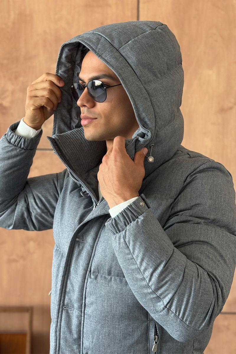 Designer Мужской пуховик серого цвета 