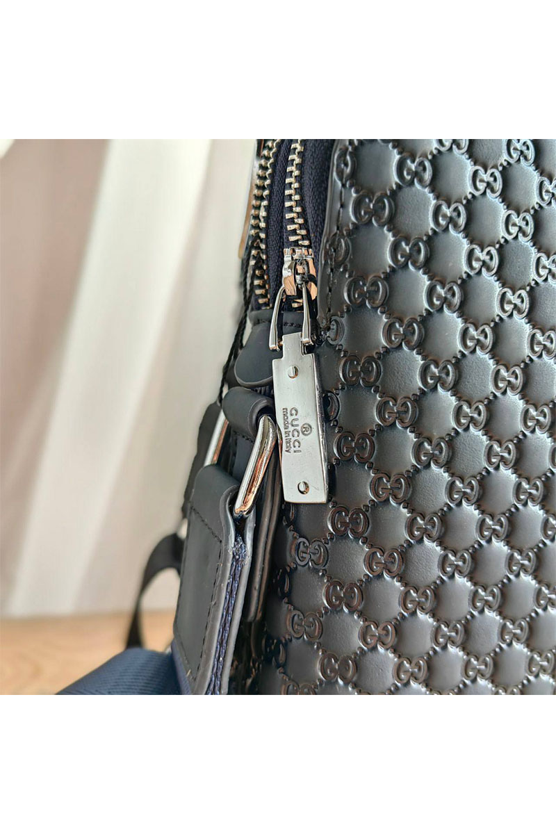 Gucci Кожаная сумка GG Supreme 28х24 см