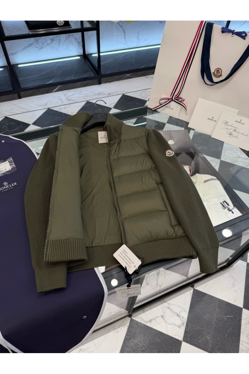 Moncler Куртка с вязаными рукавами цвета хаки 