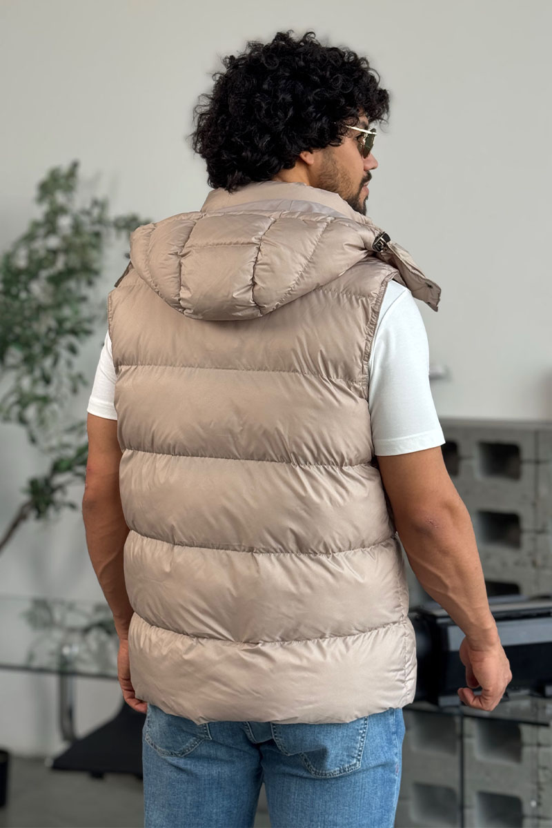 Burberry Светло-бежевый жилет logo-patch