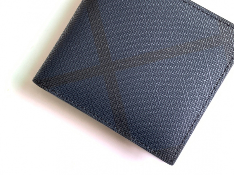 Burberry Кожаный кошелёк Premium 11x10 см