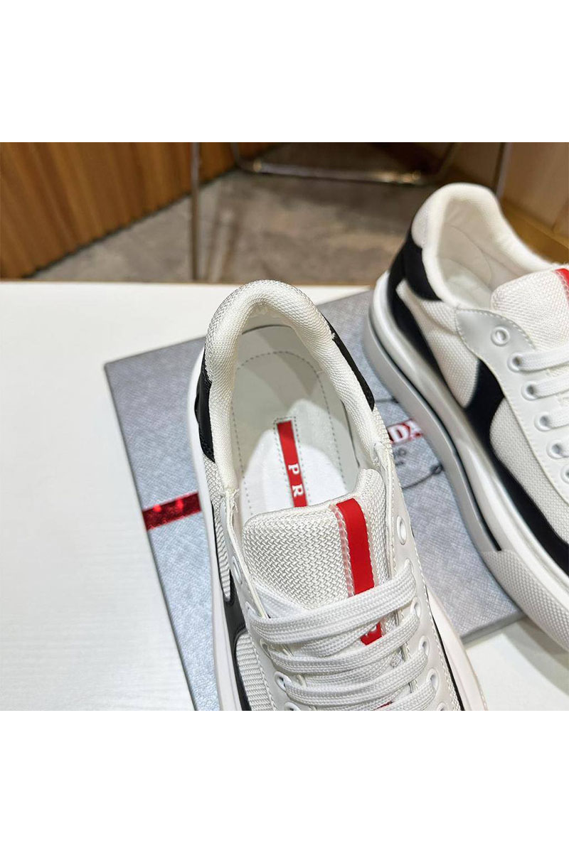 Prada Комбинированные кроссовки logo-stripe - Black / White