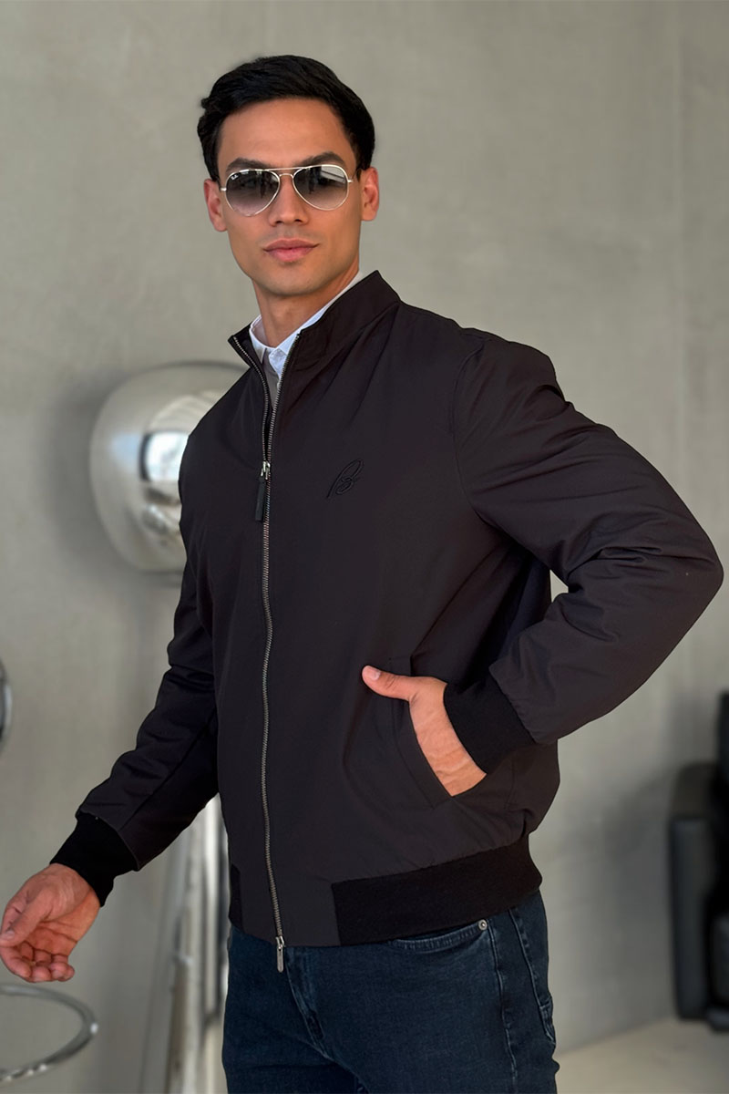 Brioni Мужская чёрная ветровка logo-embroidered