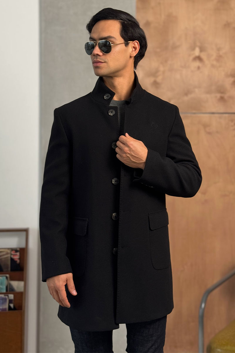 Loro Piana Мужское пальто чёрного цвета