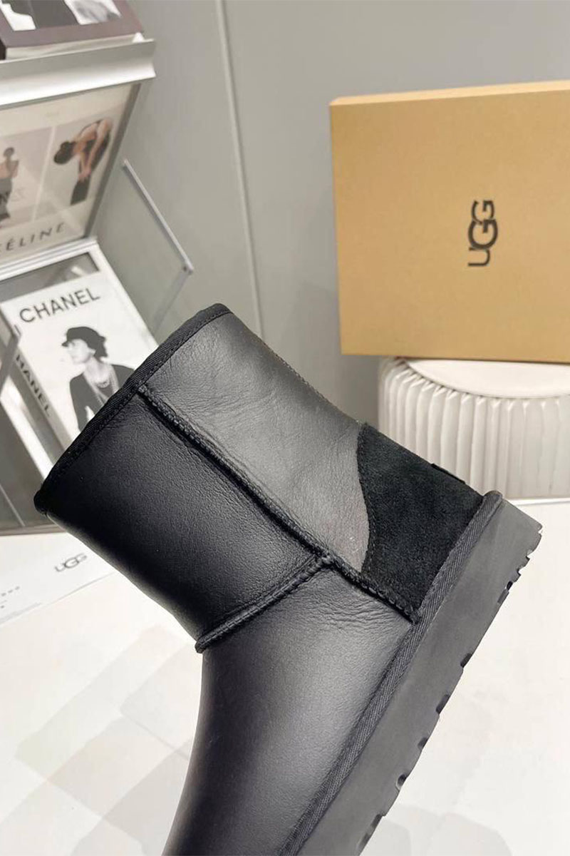 UGG Мужские чёрные ботинки Classic