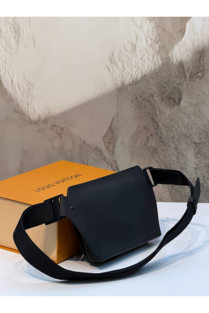 Lоuis Vuittоn Кожаная сумка на пояс Aerogram Takeoff Sling premium 30x16x3 см