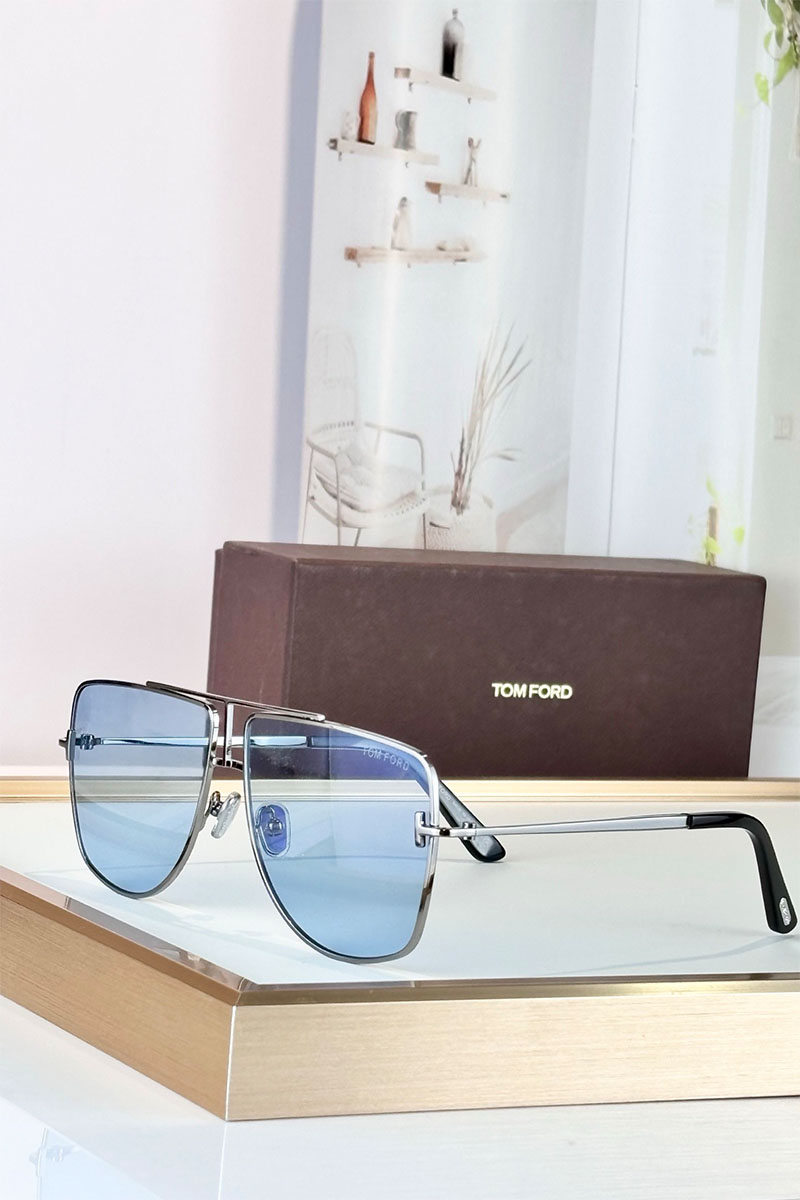 Tom Ford Солнцезащитные очки Eliott