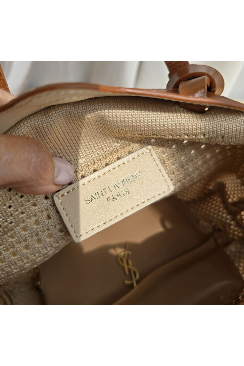 Yves Saint Laurent Плетёная сумка 21x15 см