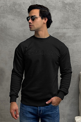 Свитшот чёрного цвета embroidered-logo