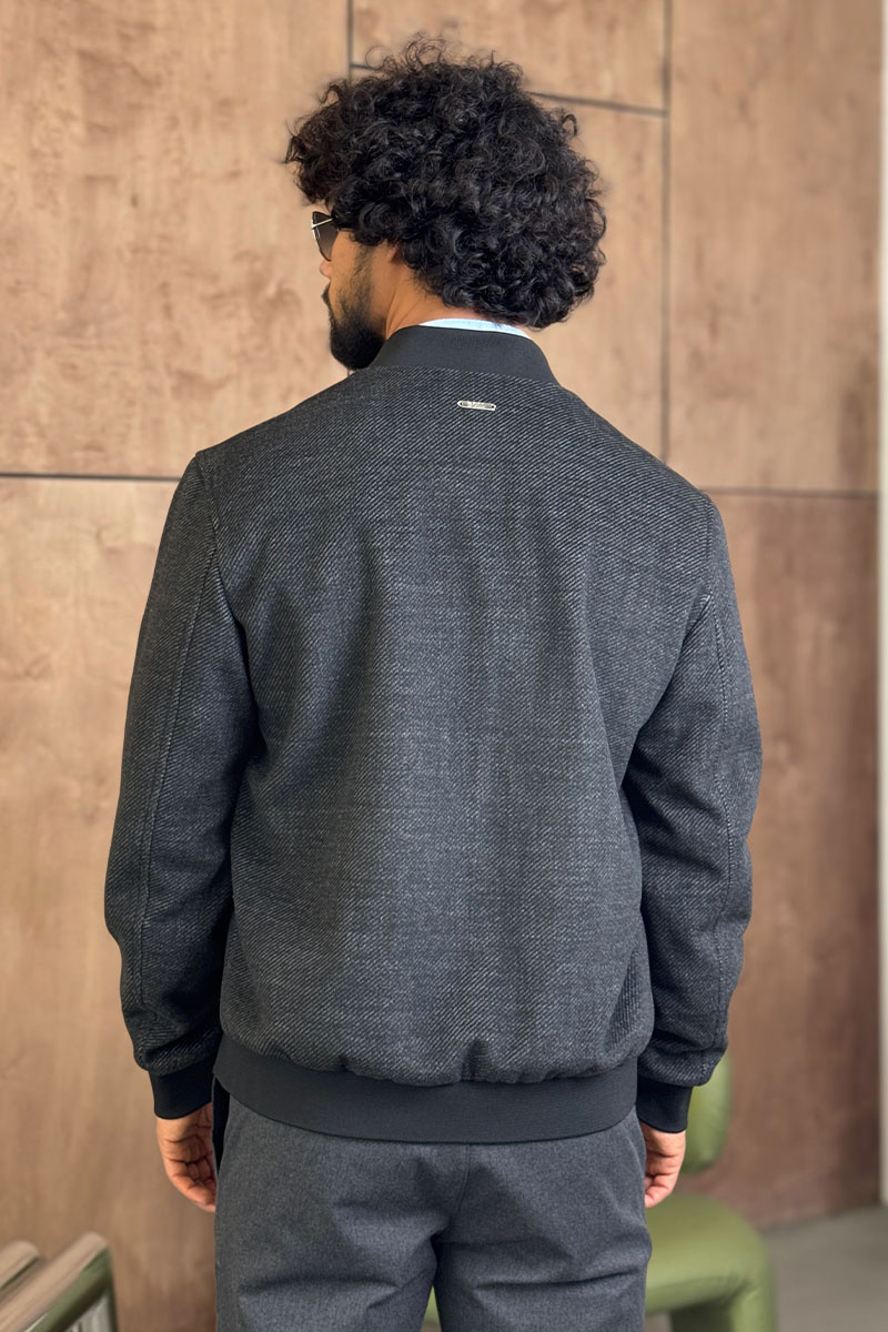 Hugо Воss Мужской бомбер чёрного цвета