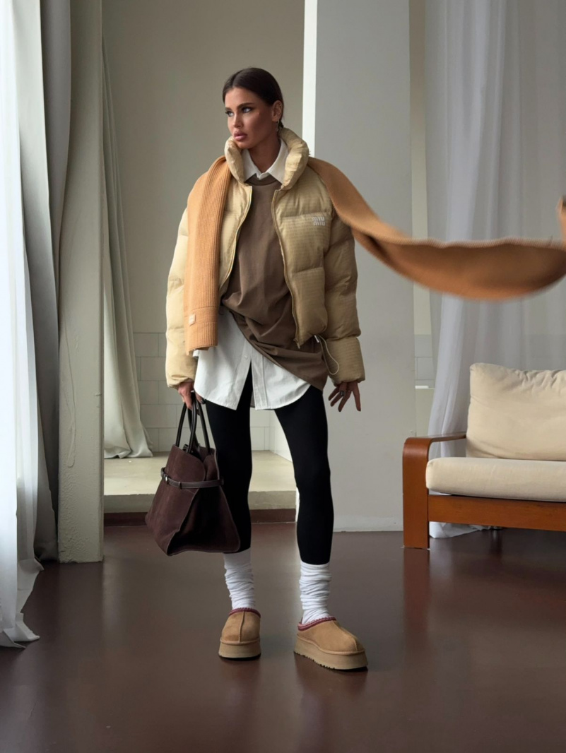 MIU MIU Бежевая женская куртка 