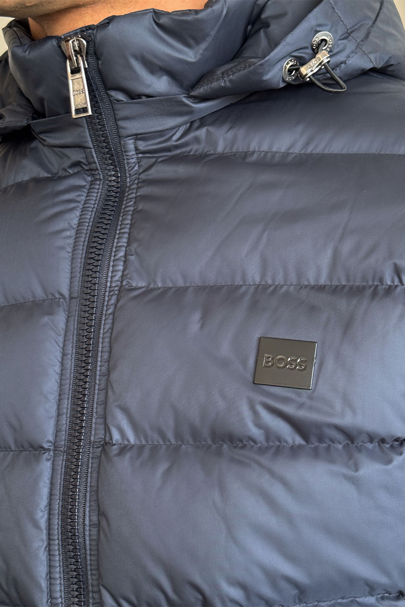 Hugо Воss Тёмно-синяя куртка с вязаными рукавами