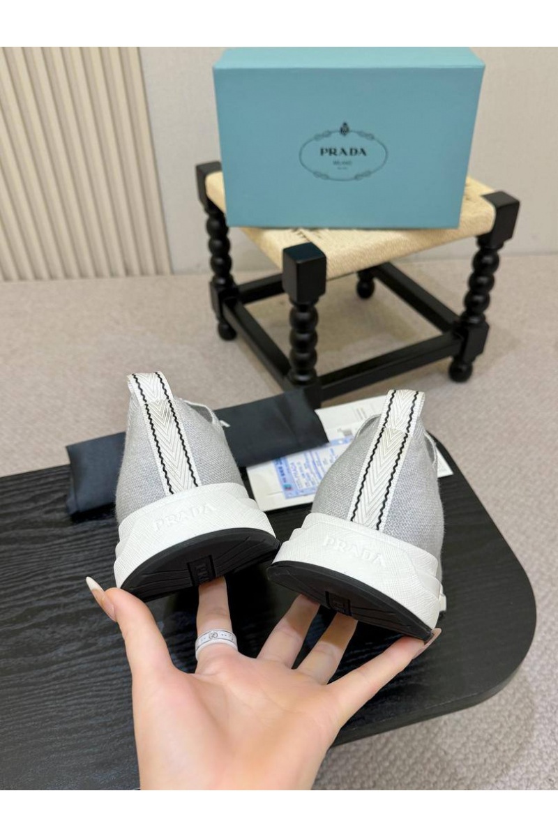 Prada Мужские текстильные кроссовки 