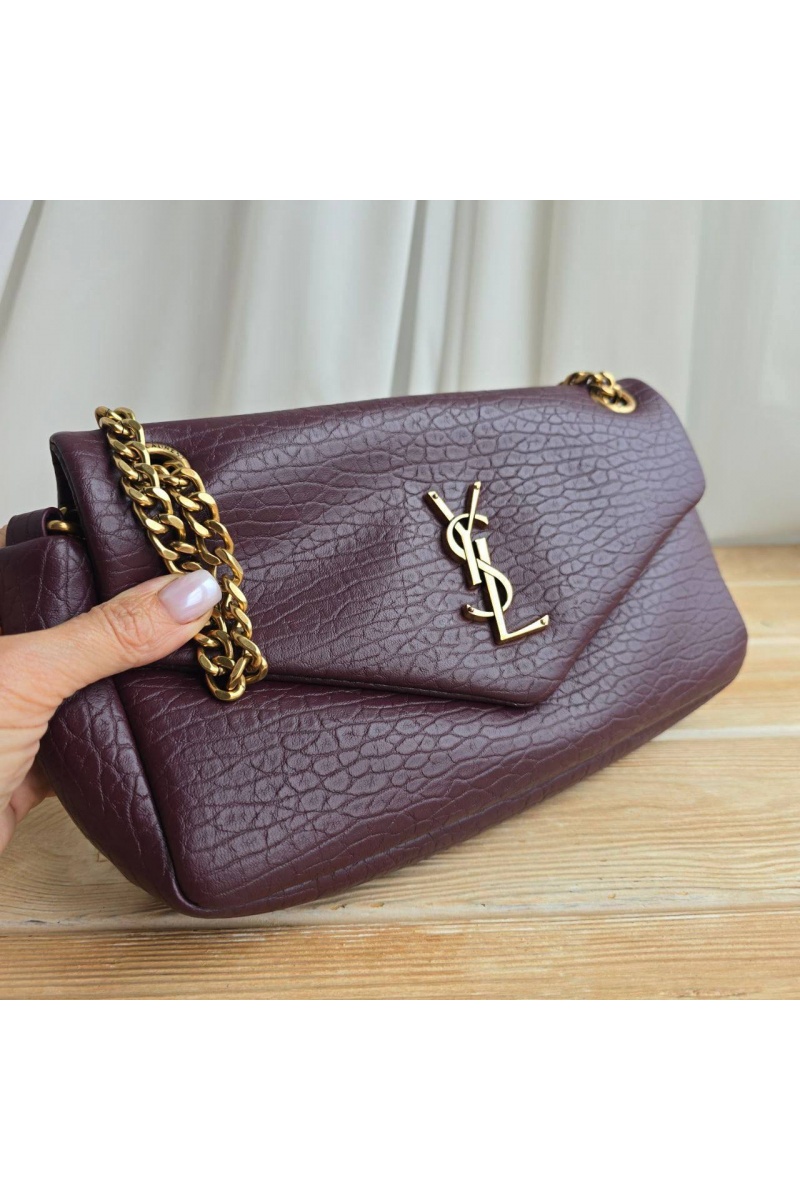 Yves Saint Laurent Кожаная сумка Calypso 27x13 см