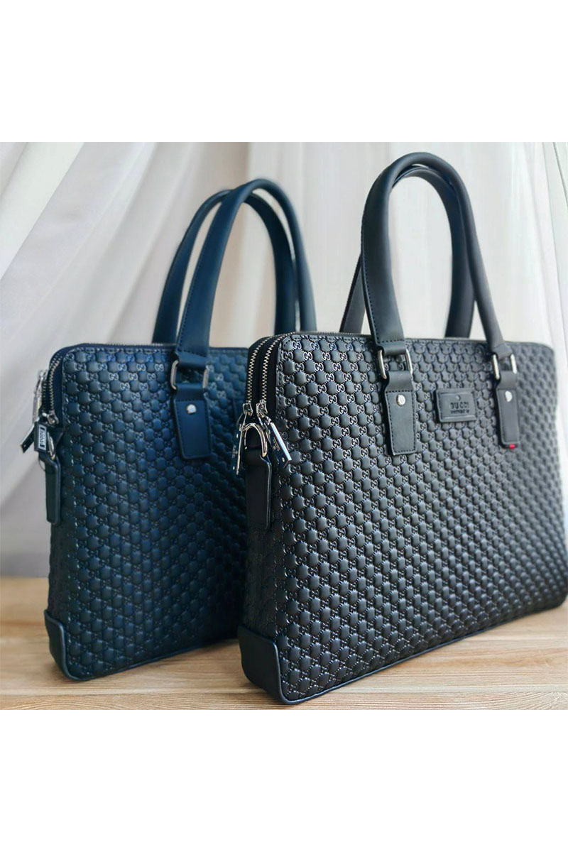 Gucci Кожаная сумка GG Supreme briefcase 38х28 см