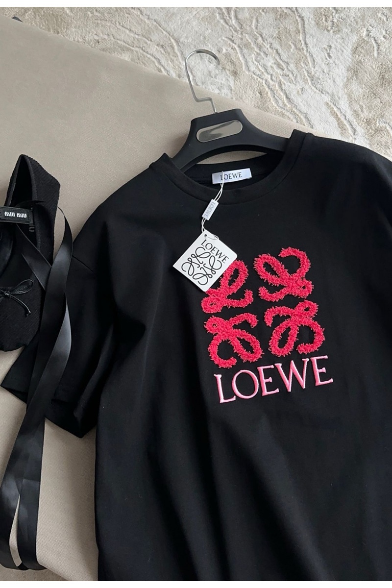 Loewe Женская оверсайз футболка чёрного цвета
