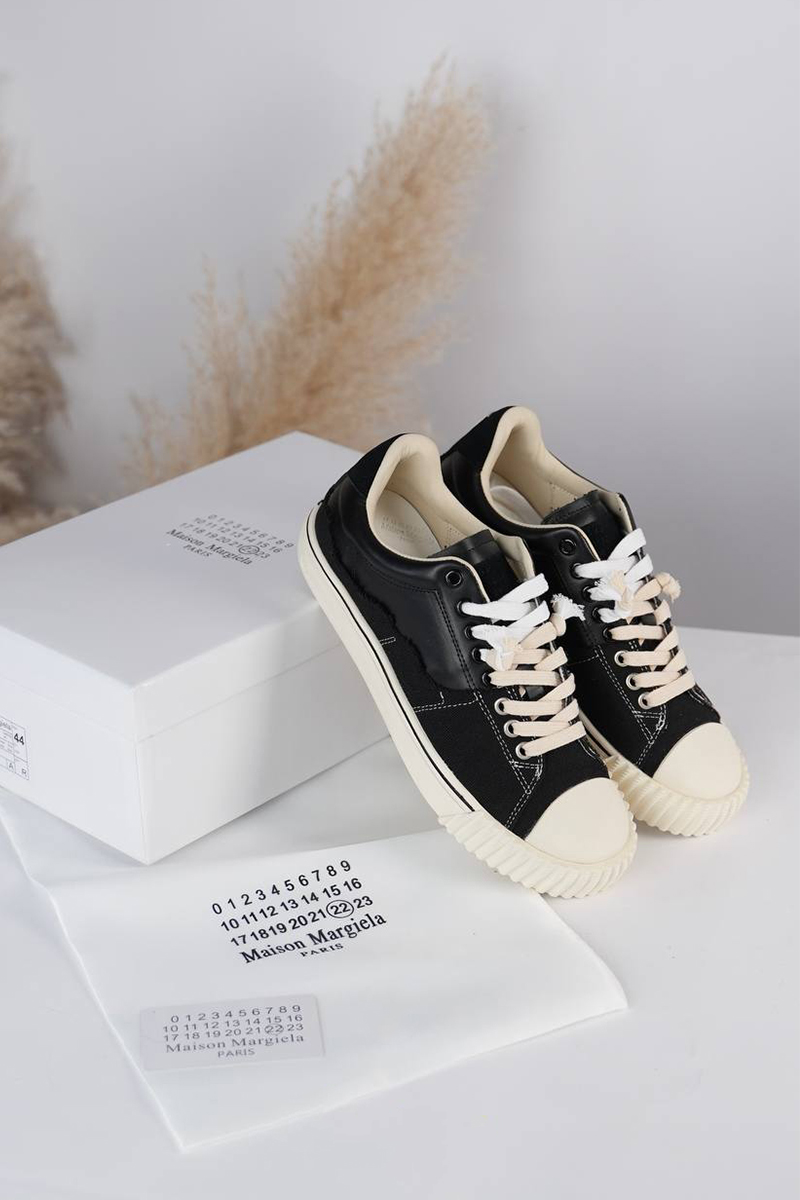 Designer Clothing Мужские кроссовки Maison Margiela New Evolution