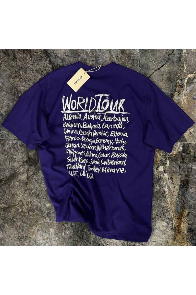Vetements Фиолетовая оверсайз футболка world tour 