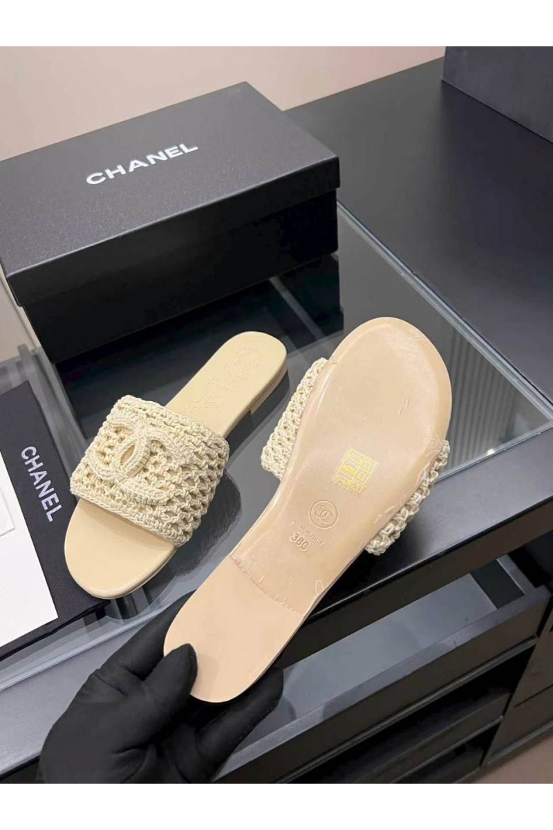Chаnеl Женские кожаные шлёпанцы premium