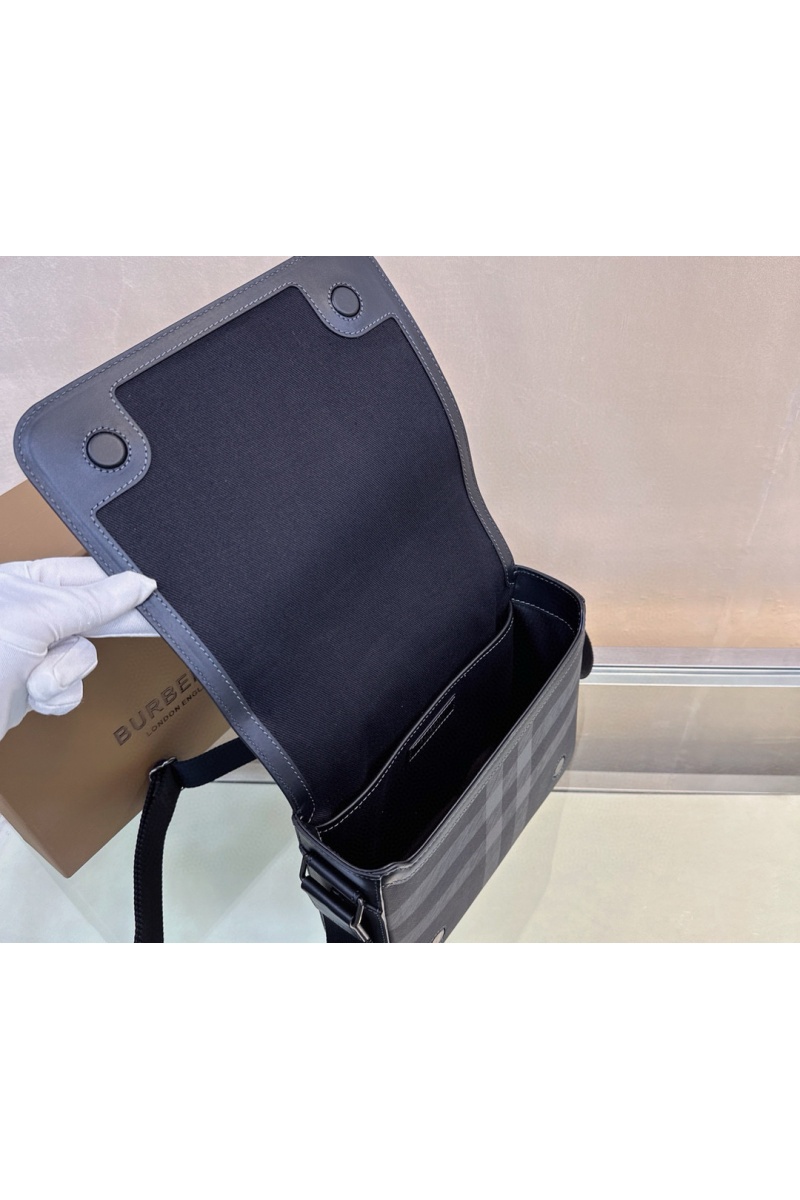 Burberry Кожаная сумка Alfred Premium 25.5x21.5x6.5 см