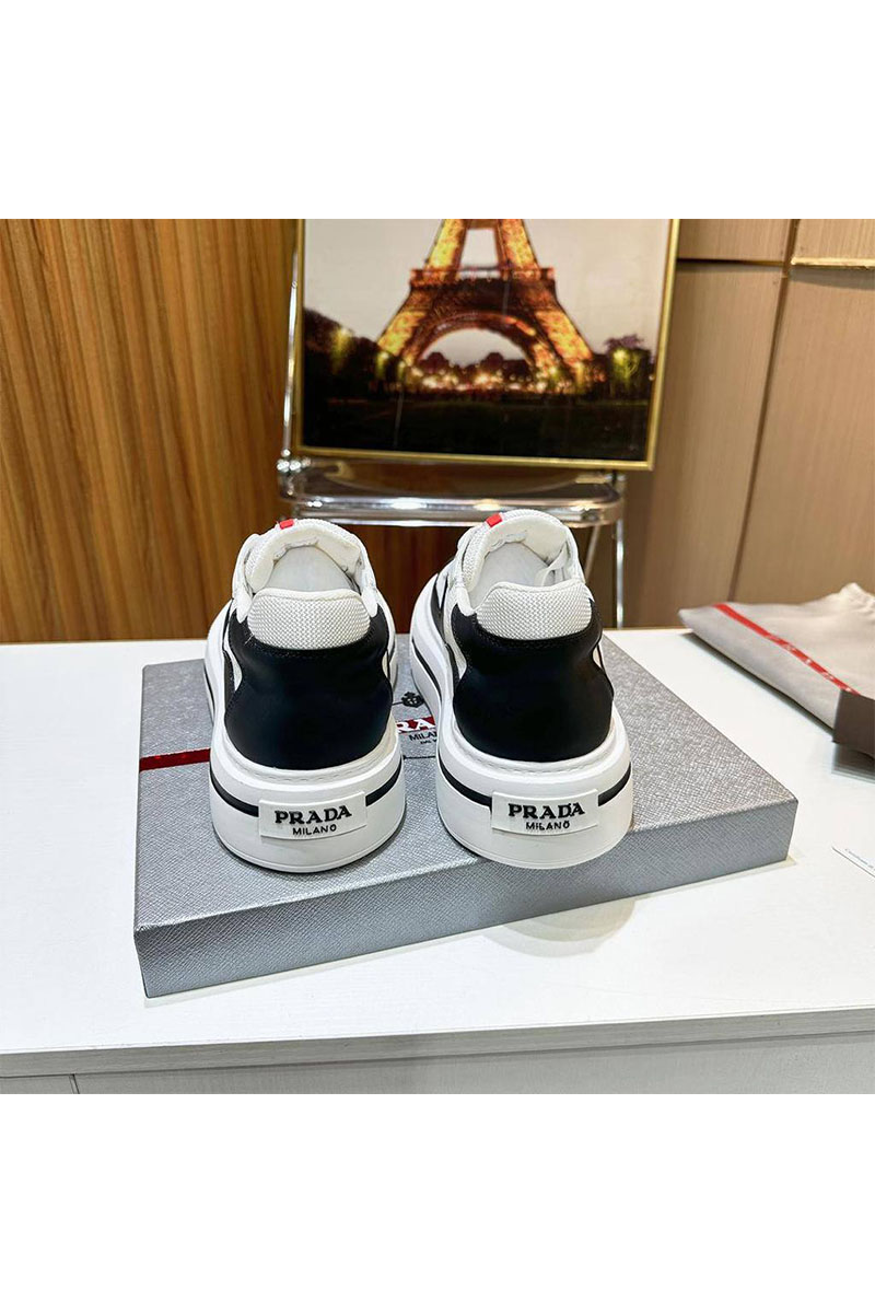 Prada Комбинированные кроссовки logo-stripe - Black / White