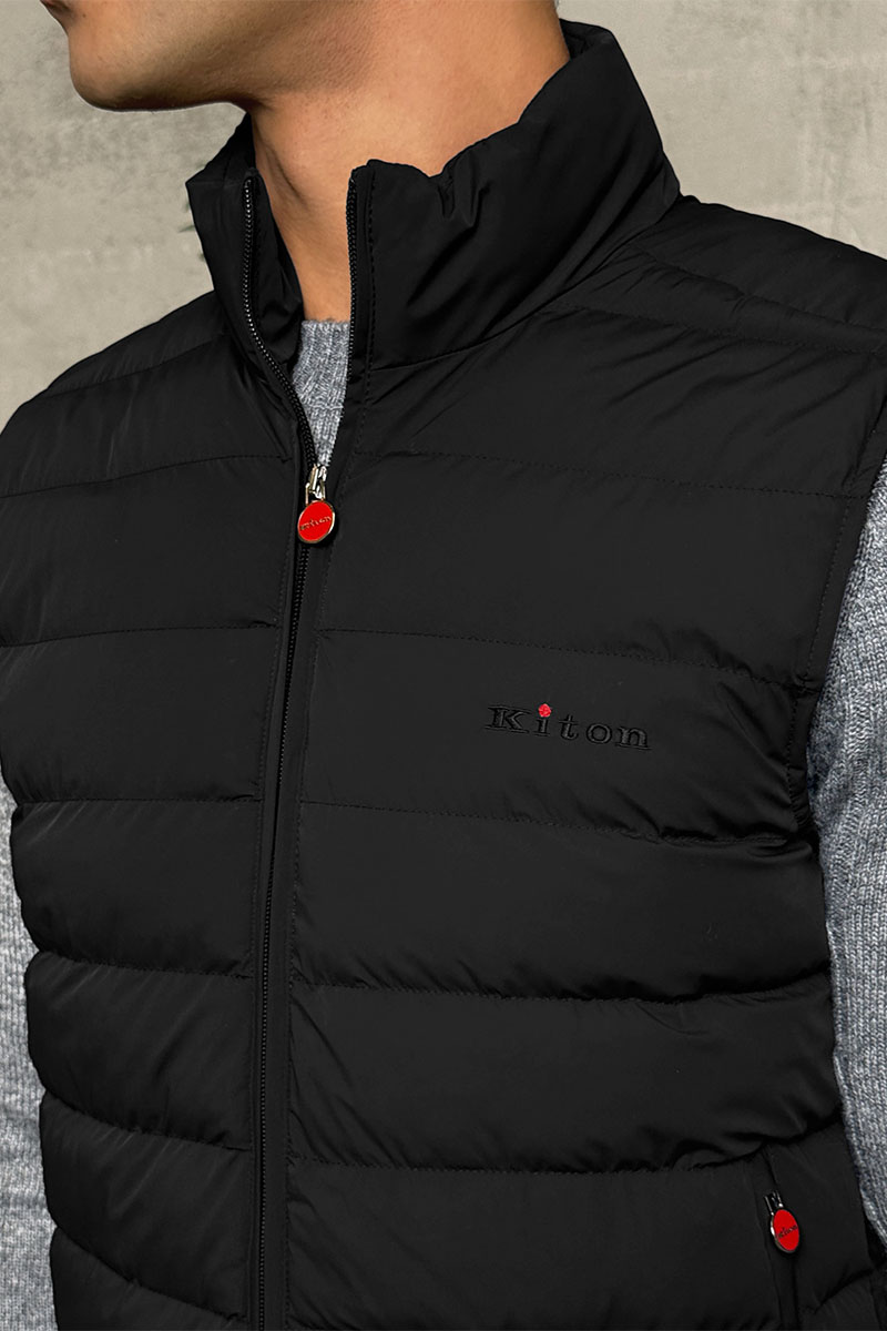 Kiton Мужской чёрный жилет 