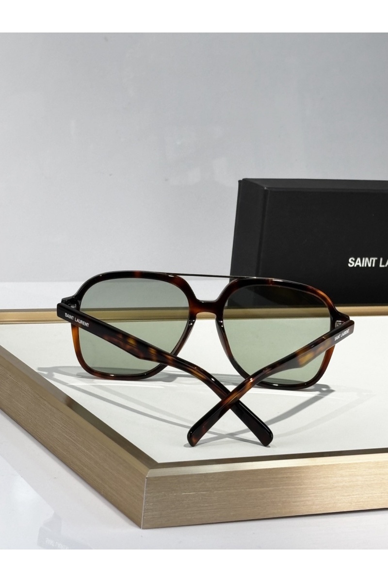 Yves Saint Laurent Солнцезащитные очки 
