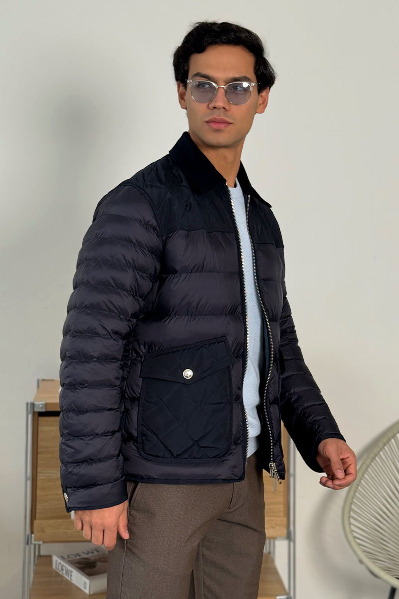 Burberry Тёмно-синяя пуховая куртка London England logo-patch