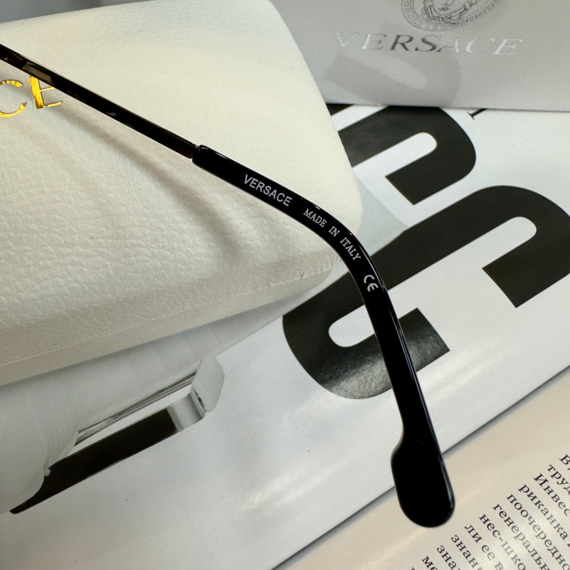 Versace Солнцезащитные очки Aviator - Black