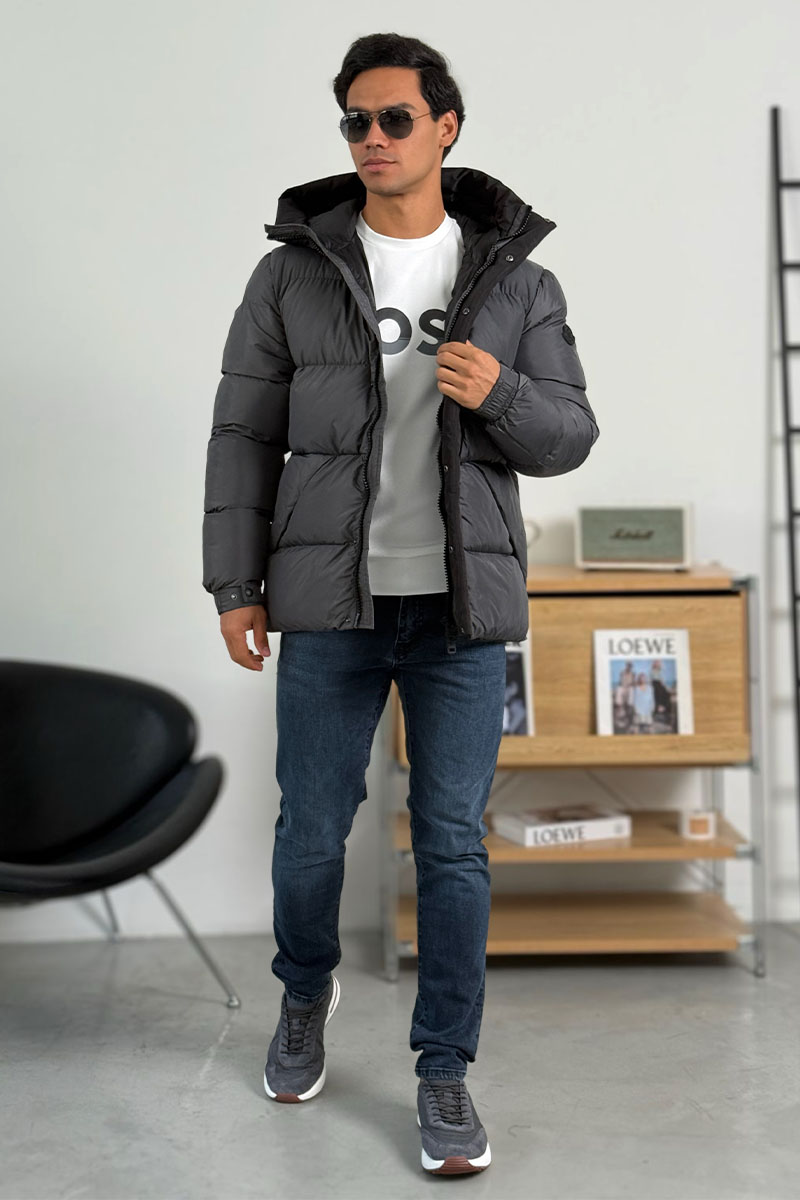 Moncler Утеплённая куртка Madeira серого цвета