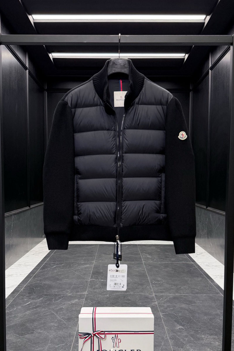 Moncler Куртка с вязаными рукавами чёрного цвета 