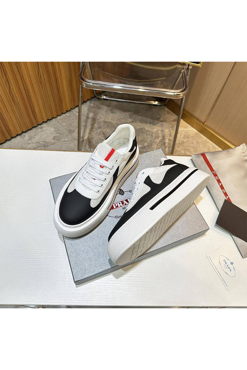 Prada Комбинированные кроссовки logo-stripe - Black / White