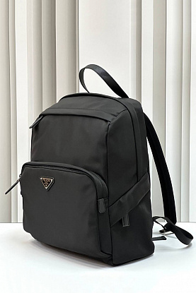 Нейлоновый рюкзак Prada Premium 39x39x17 см