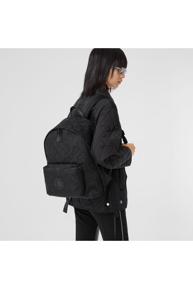 Burberry Рюкзак чёрного цвета TB Monogram Premium 30.5x14.5x42.5 см