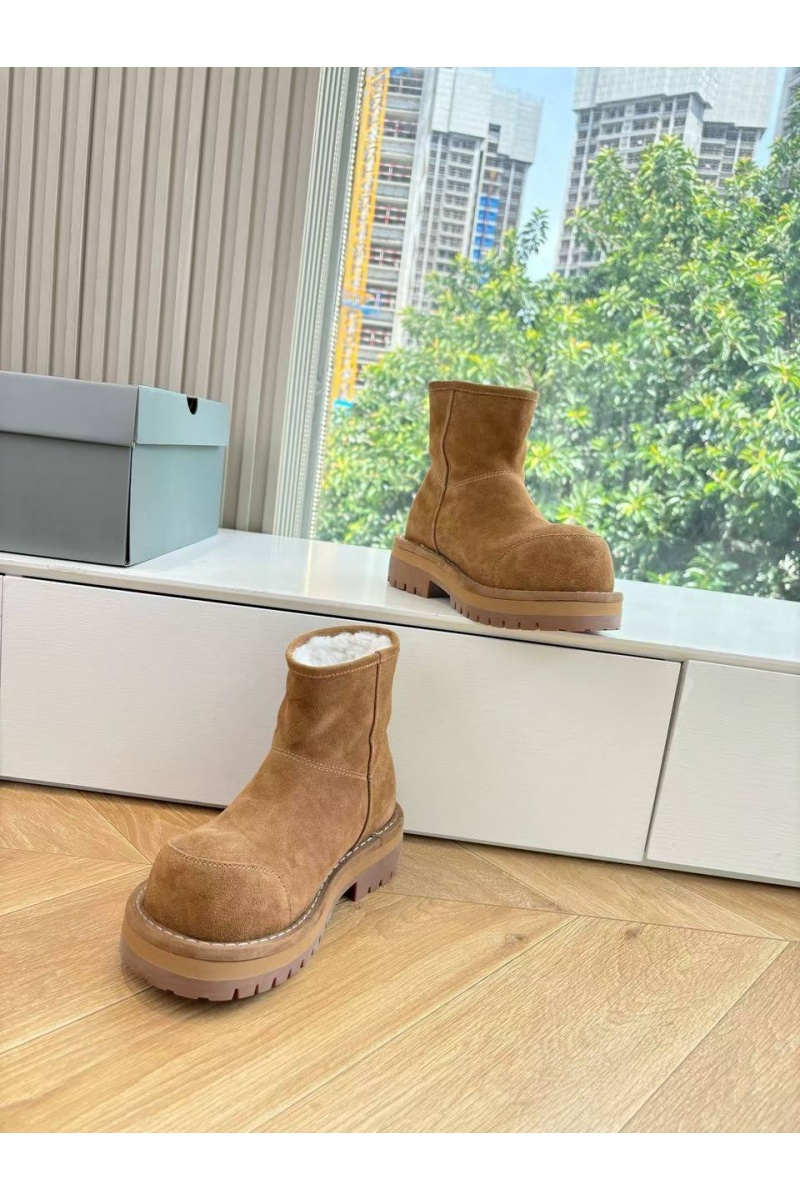 Balenciaga Женские замшевые ботинки с мехом Alaska Fur High Boot Premium - Chestnut