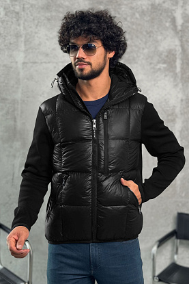 Куртка с вязаными рукавами 