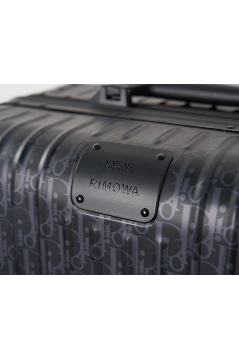 Rimowa Чемодан Aluminum L Premium 79x48x27 см