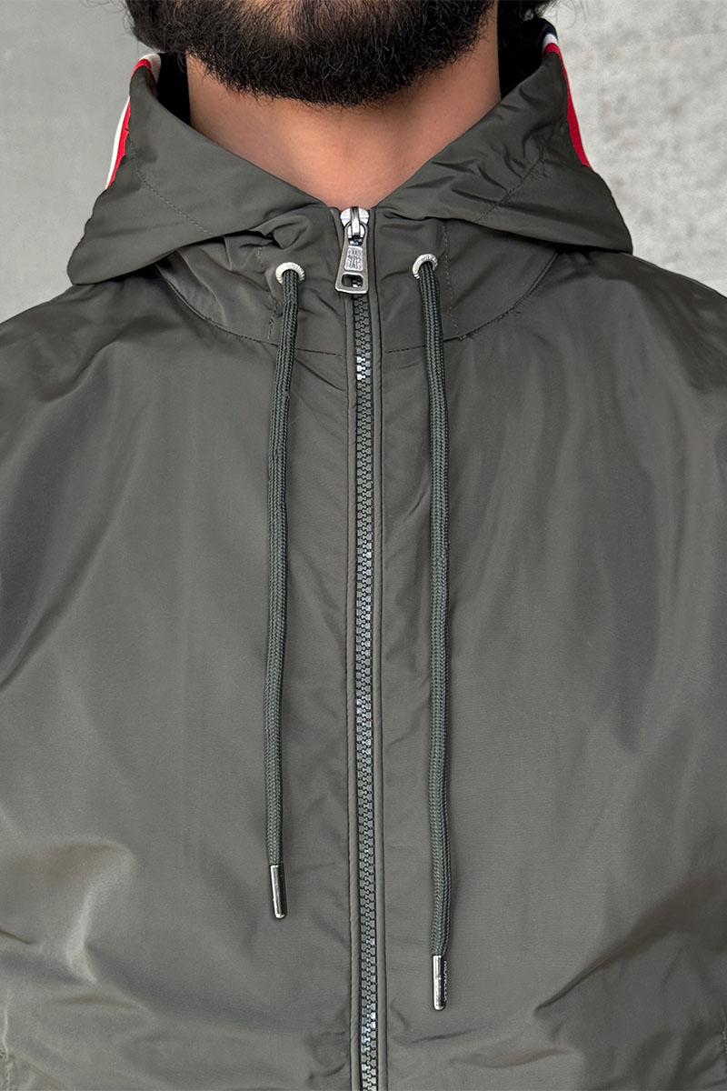 Moncler Куртка цвета хаки Grimpeurs 